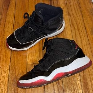 Jordan retro 11s BREDS boys size 2Y